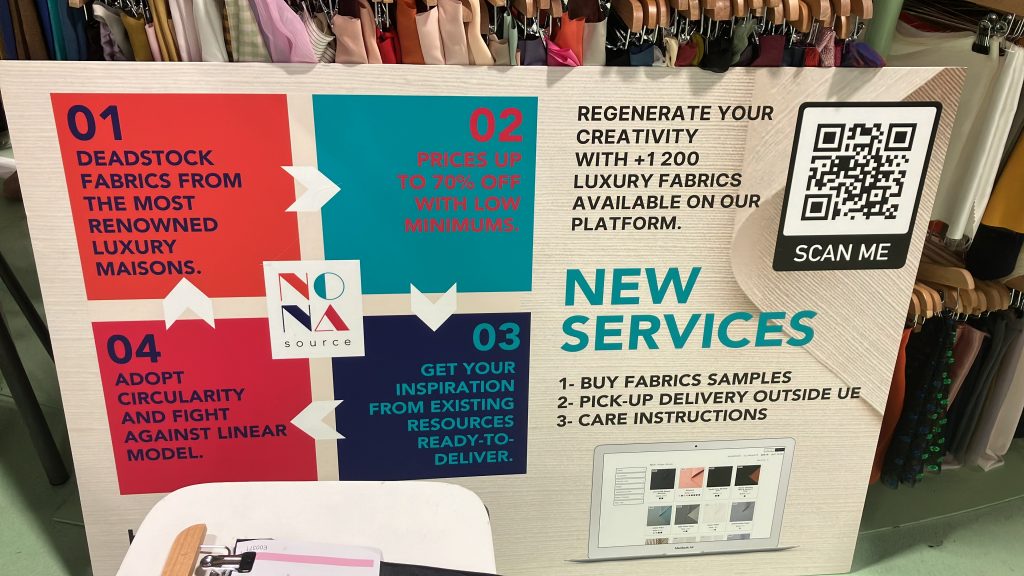 le stand de Nona Source au salon de fournisseurs de la mode Première Vision
