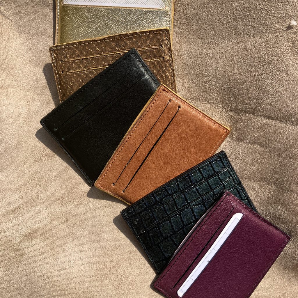 6 porte-cartes en cuir